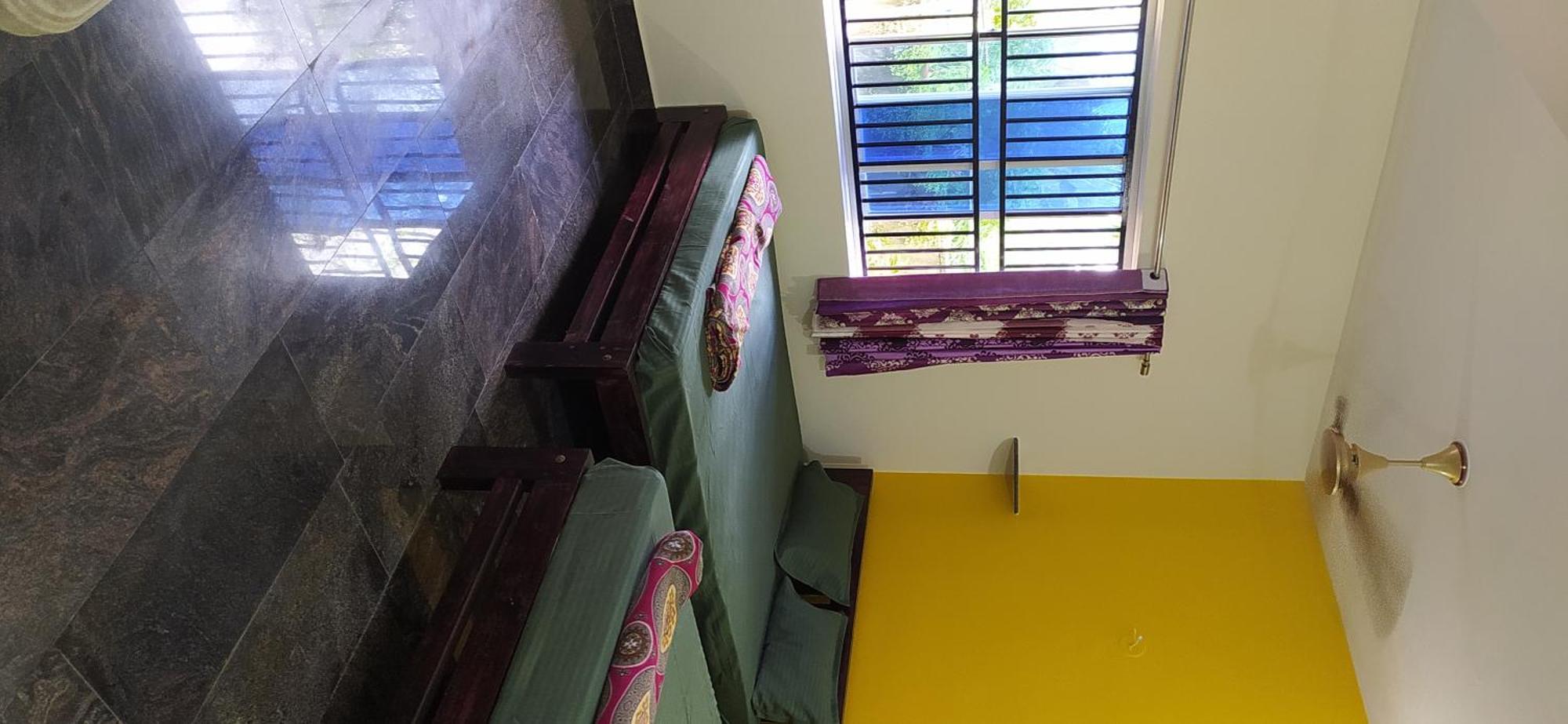 Ratnakar Arundekar Home Stay In Beach Side Ac Room Гокарна Екстериор снимка
